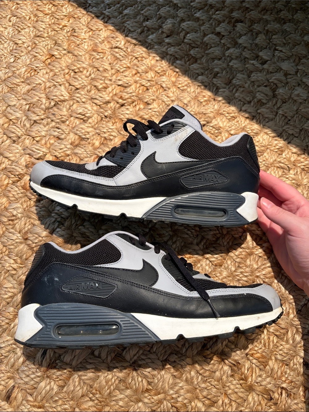 Nike Air Max 90 Essential Black Wolf Grey Anthracite Men’s Size 11 537384-053